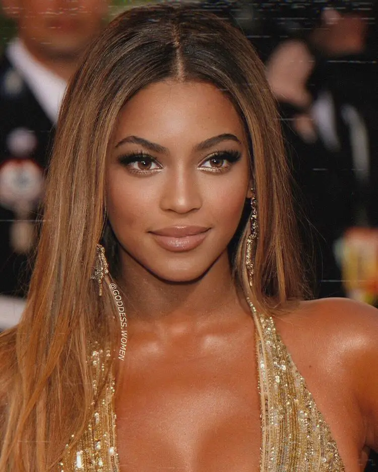Beyoncé ojos almendrados